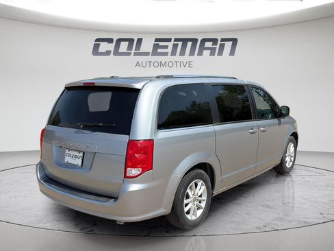 Used 2019 Dodge Grand Caravan SXT FWD image 22