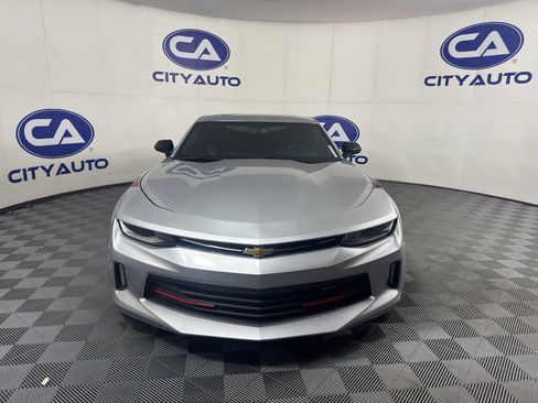 Used 2018 Chevrolet Camaro LT w/ Redline Edition RWD image 9