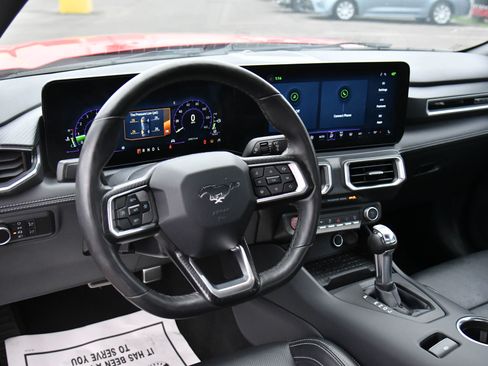 Used 2024 Ford Mustang Premium image 14
