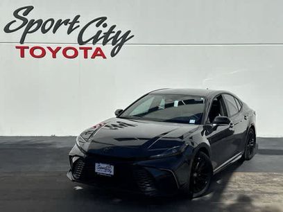 Used 2026 Toyota Camry SE w/ Convenience Package