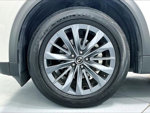 Used 2025 MAZDA CX-70 3.3 Turbo w/ Preferred Package image 11
