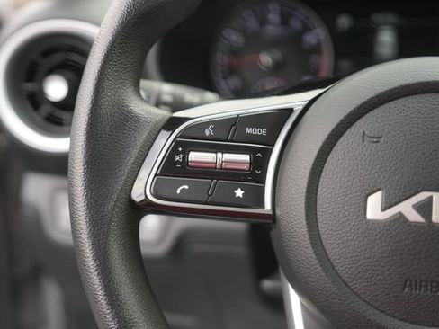 Used 2024 Kia Forte LXS w/ LXS Technology Package FWD image 22