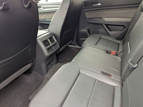 Used 2021 Volkswagen Atlas Cross Sport SEL AWD/4WD image 16