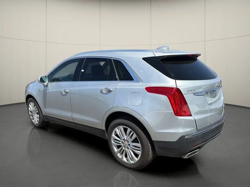Used 2019 Cadillac XT5 Premium Luxury FWD image 5