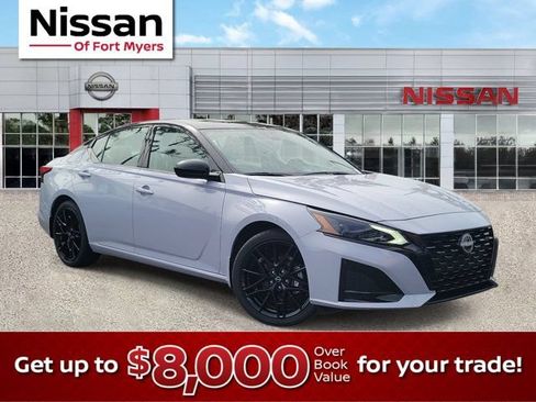 New 2026 Nissan Altima 2.5 SR w/ SR Midnight Edition Package FWD image 1