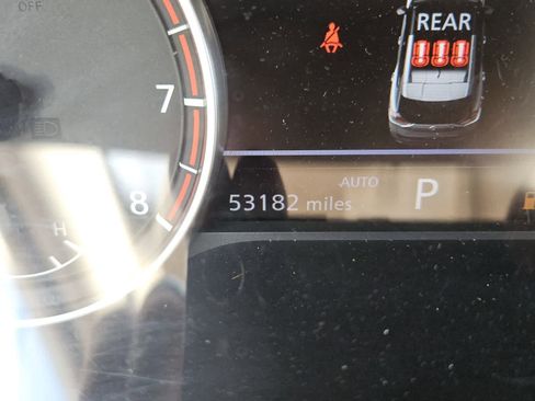 Used 2023 Nissan Rogue SV image 15