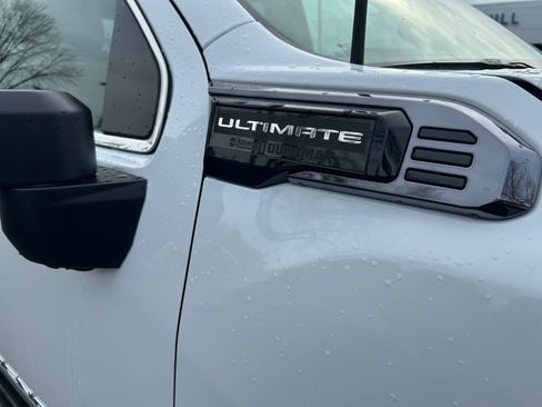 New 2025 GMC Sierra 2500 Denali Ultimate w/ Max Trailering Package image 28