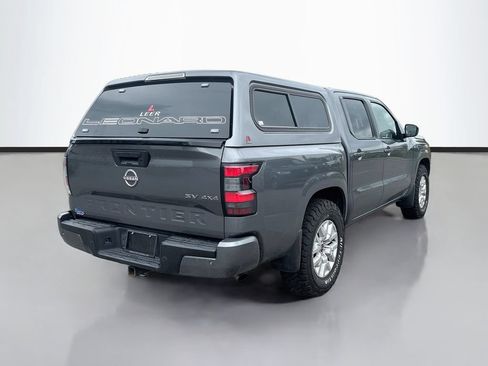 Used 2023 Nissan Frontier SV w/ SV Premium Package AWD/4WD image 3