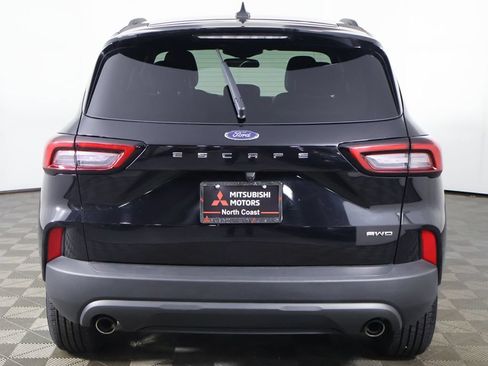Used 2025 Ford Escape ST-Line AWD/4WD image 10