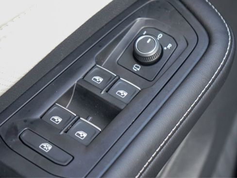 New 2026 Volkswagen Atlas Cross Sport SEL Premium R-Line AWD/4WD image 16