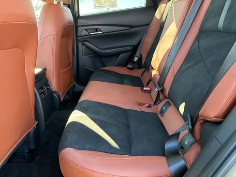 Used 2024 MAZDA CX-30 Carbon image 24