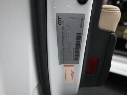 Used 2021 Audi A4 2.0T Premium Plus image 18