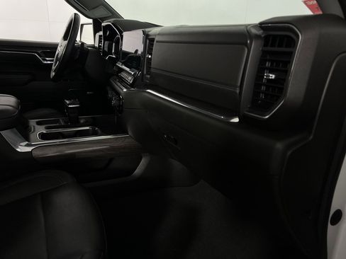 Used 2023 Chevrolet Silverado 1500 LTZ image 31