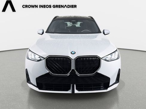 Used 2025 BMW X3 xDrive30i w/ Premium Package image 2