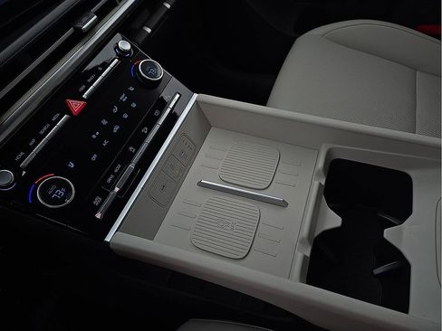 Used 2025 Hyundai Santa Fe SEL image 20