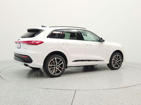 New 2026 Audi Q5 Premium Plus AWD/4WD image 5