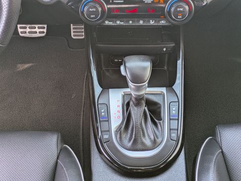 Certified 2023 Kia Forte GT-Line w/ GT-Line Premium Package FWD image 19