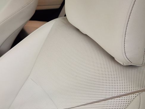 Used 2020 Lexus GX 460 Premium image 16