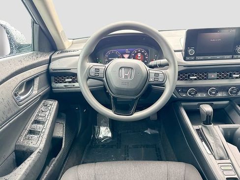 Certified 2023 Honda Accord EX image 26