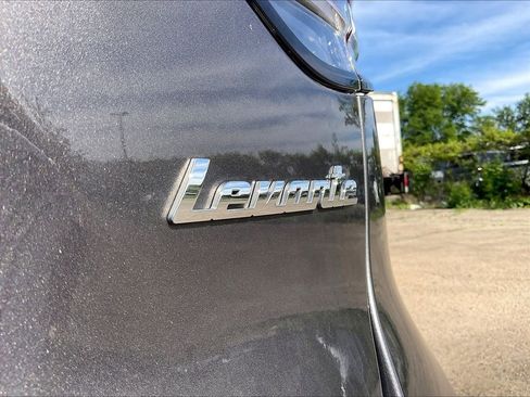 Used 2023 Maserati Levante GT AWD/4WD image 24