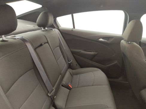 Used 2017 Chevrolet Cruze LT w/ Convenience Package FWD image 19