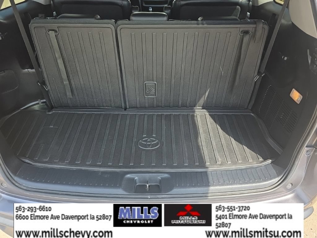 Used 2018 Toyota Highlander XLE FWD image 18