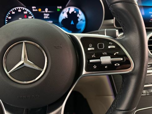 Used 2023 Mercedes-Benz GLC 300 4MATIC Coupe image 31