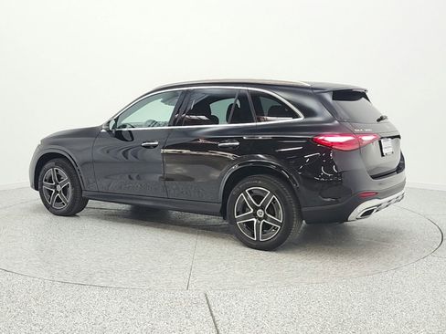Certified 2024 Mercedes-Benz GLC 300 image 8