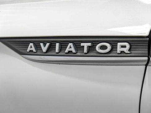 Used 2022 Lincoln Aviator 2WD image 53