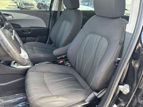 Used 2020 Chevrolet Sonic LT w/ Convenience Package FWD image 15