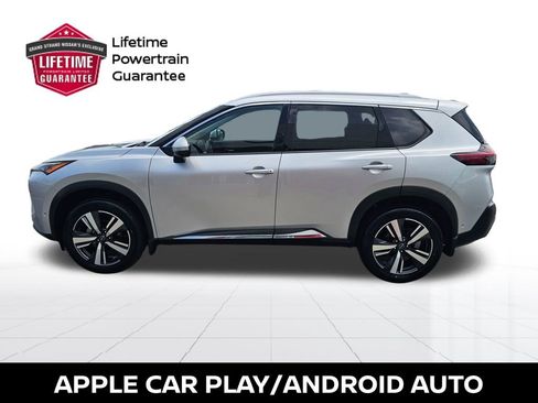 Used 2022 Nissan Rogue SL w/ SL Premium Package FWD image 2