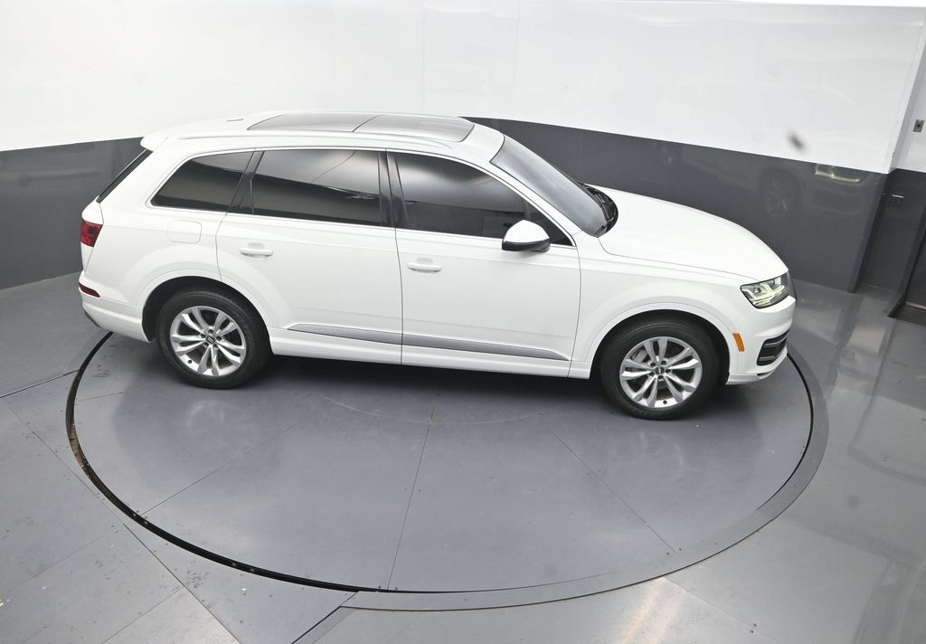 Used 2019 Audi Q7 3.0T Premium Plus AWD/4WD image 22