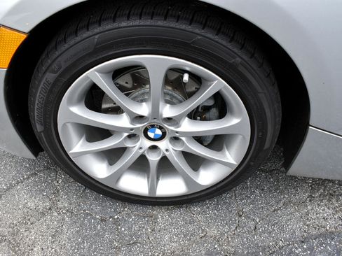 Used 2006 BMW Z4 3.0i image 40