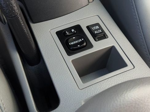 Used 2012 Toyota RAV4 Limited w/ Premium Plus Value Pkg AWD/4WD image 31