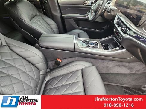Used 2025 BMW X5 M60i AWD/4WD image 15