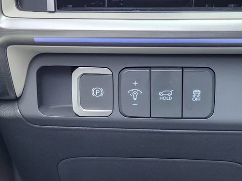 Used 2025 Hyundai Santa Fe Calligraphy FWD image 15
