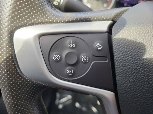 Used 2022 GMC Acadia SLE image 13