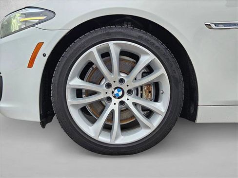 Used 2016 BMW 535i Sedan RWD image 25