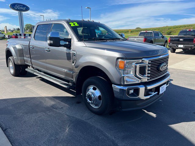 Used 2022 Ford F350 Lariat w/ Lariat Ultimate Package AWD/4WD image 3