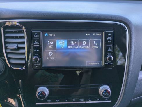 Used 2020 Mitsubishi Outlander ES image 59