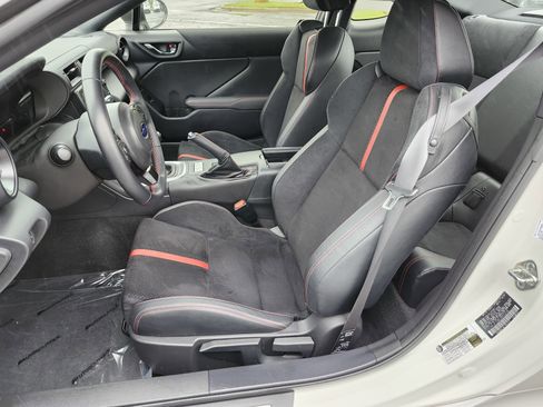 Used 2024 Subaru BRZ Limited RWD image 24