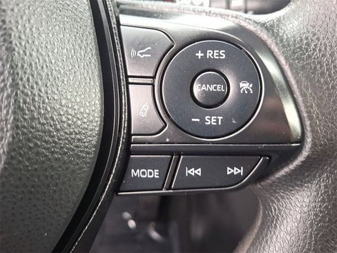 Used 2024 Toyota RAV4 XLE image 23