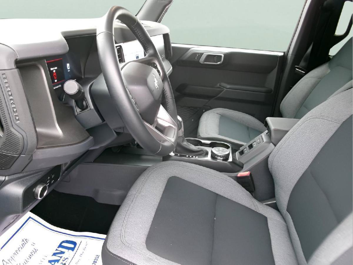 Used 2025 Ford Bronco Big Bend AWD/4WD image 13