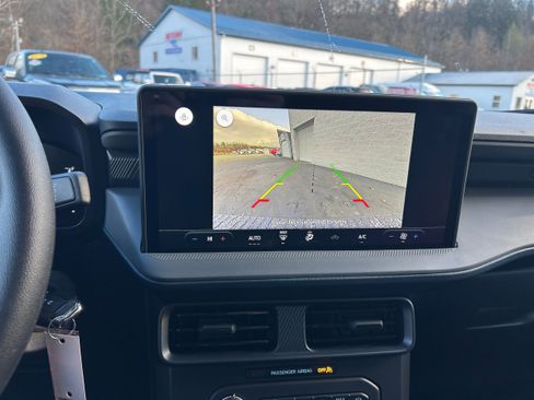 New 2025 Ford Maverick XL w/ Equipment Group 101A image 21