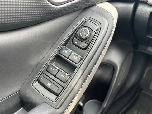 Used 2022 Subaru Forester Limited image 22