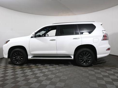 Used 2023 Lexus GX 460 Premium w/ Premium Plus Package AWD/4WD image 2