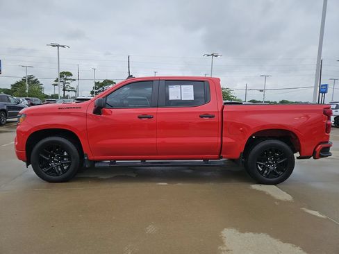 Used 2026 Chevrolet Silverado 1500 Custom w/ LPO, Dark Essentials Package RWD image 4