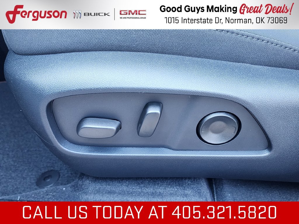New 2027 GMC Terrain AT4 w/ Convenience Package III AWD/4WD image 17