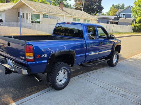 Used 2003 GMC Sierra 1500 SLE w/ Professional Package AWD/4WD image 6