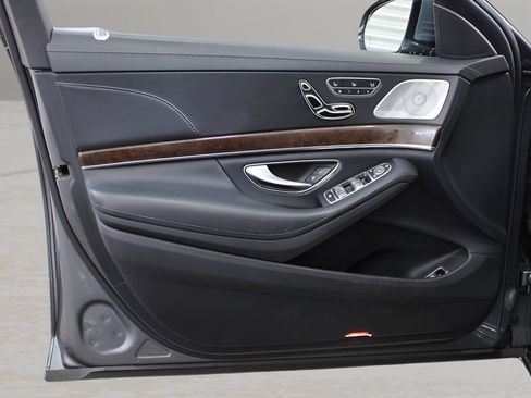 Used 2019 Mercedes-Benz S 450 4MATIC Sedan image 16